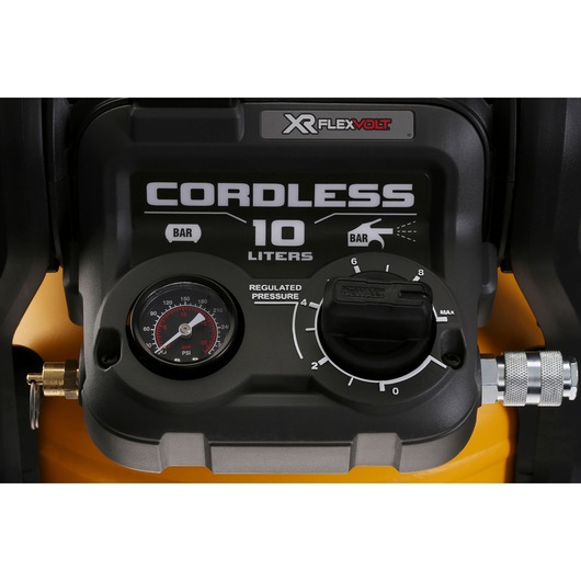 54V XR FLEXVOLT Kompressor - 2 X 6Ah