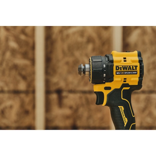 18V XR MULTI HEAD DRILL DRIVER 2x 2Ah