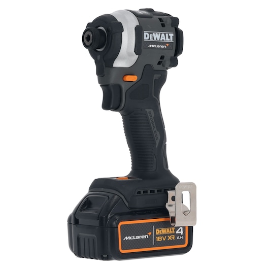 DEWALT/McLaren Impact Driver with 18V XR 4Ah battery 3/4 view