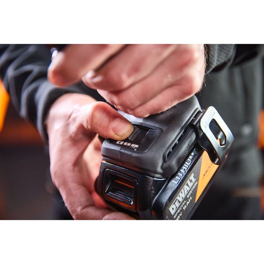 Speed function on the DEWALT x McLaren F1 Team 18V XR Special Edition Impact Driver