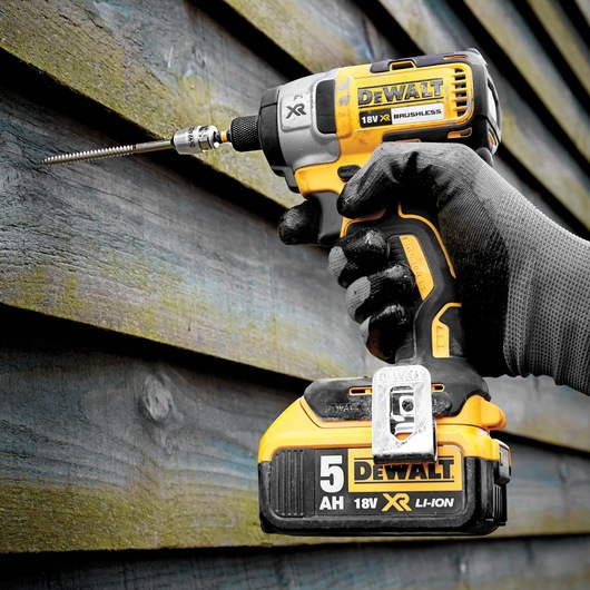 terning Mindst Sprede 18V XR 5.0Ah kolborstfri slagskruvdragare, 3 hast. | DEWALT