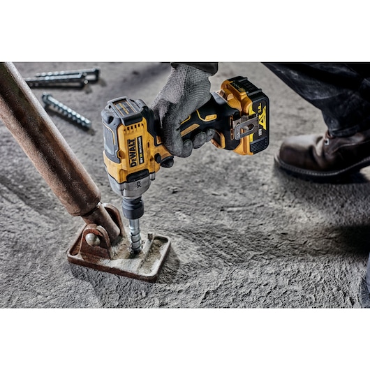 DeWALT DWMT75261OSP Barre de force 24 à prise 1/2