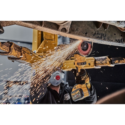 54V XR FLEXVOLT 125mm vinkelslip - 2x9.0Ah