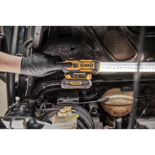 18V/12V XR Motorhuvslampa Led - utan batteri och laddare