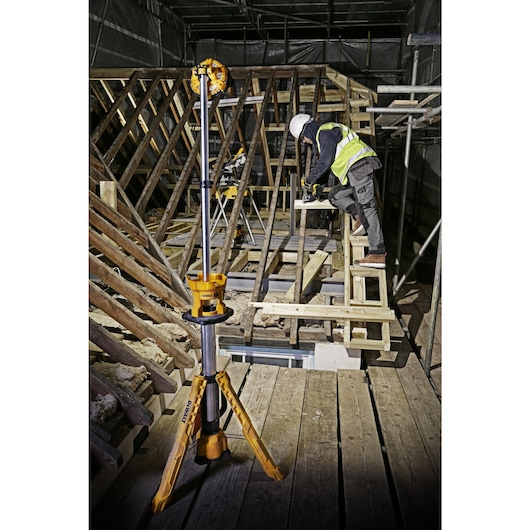 18V XR TRIPOD LED ARBETSBELYSNING PÅ STATIV