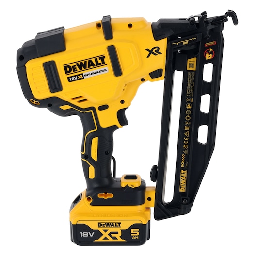 18V XR Brushless Second Fix Nailer (2 X 5 Ah) (16 Gauge)