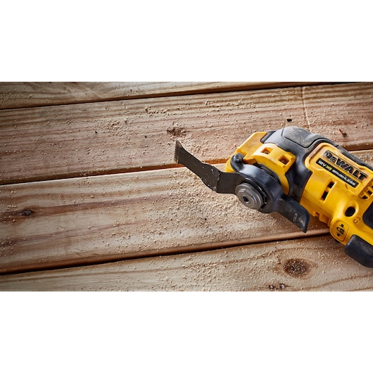 12V XR Kolborstfritt oscillerande multiverktyg med 2x 2.0Ah batterier och laddare
