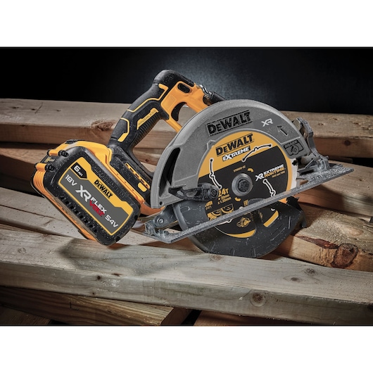 18V XR 190 mm cirkelsåg FLEXVOLT ADVANTAGE – 1 X 6 Ah