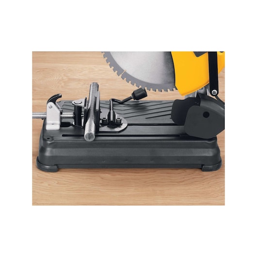 Quick lock vise feature of 14 inch / 355 millimeters Multi-Cutter Saw.