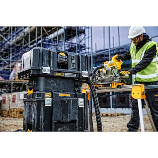 TSTAK® Djup förvaringslåda IP54